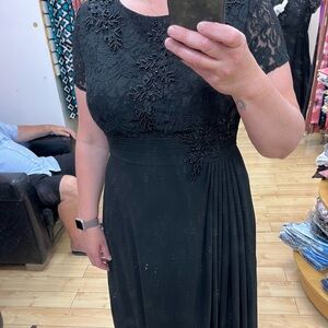 Evening Gown/dress - black, XL (fits 14-16), never worn - $80
